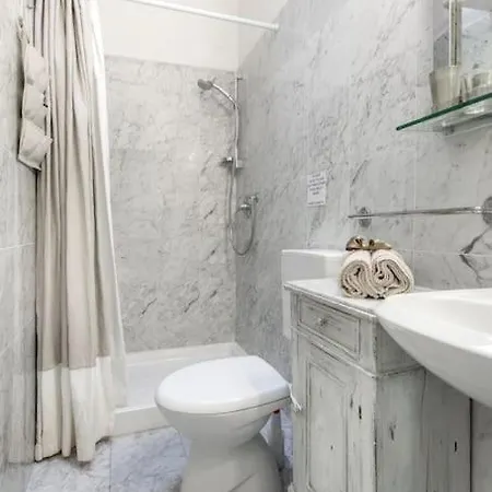 Casa Nei Pressi Del Duomo,firenze Centro Storico * Florens